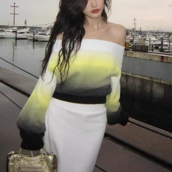 multi-wear gradient one-shoulder sweater